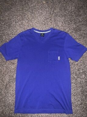 Jordan Men's V-Neck Pocket Tee in Royal Blue